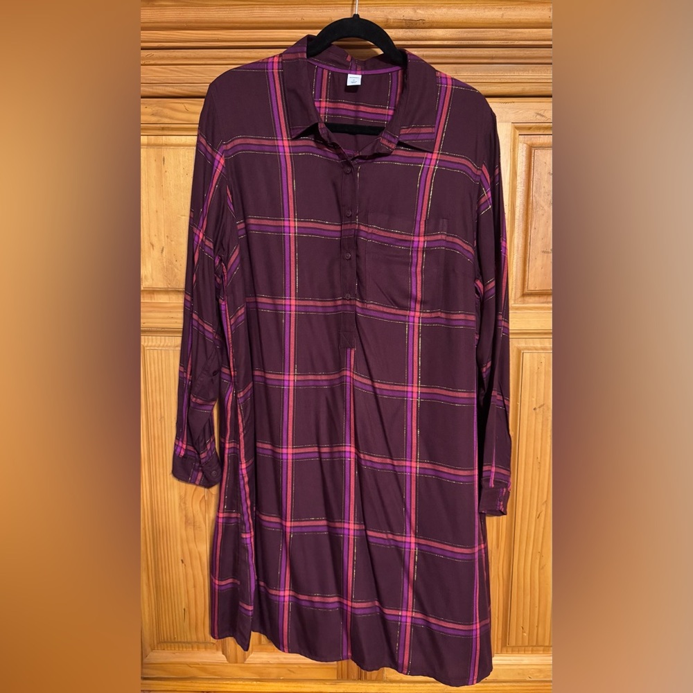 Old Navy ShirtDress Wine with fuchsia stripes and gold thread